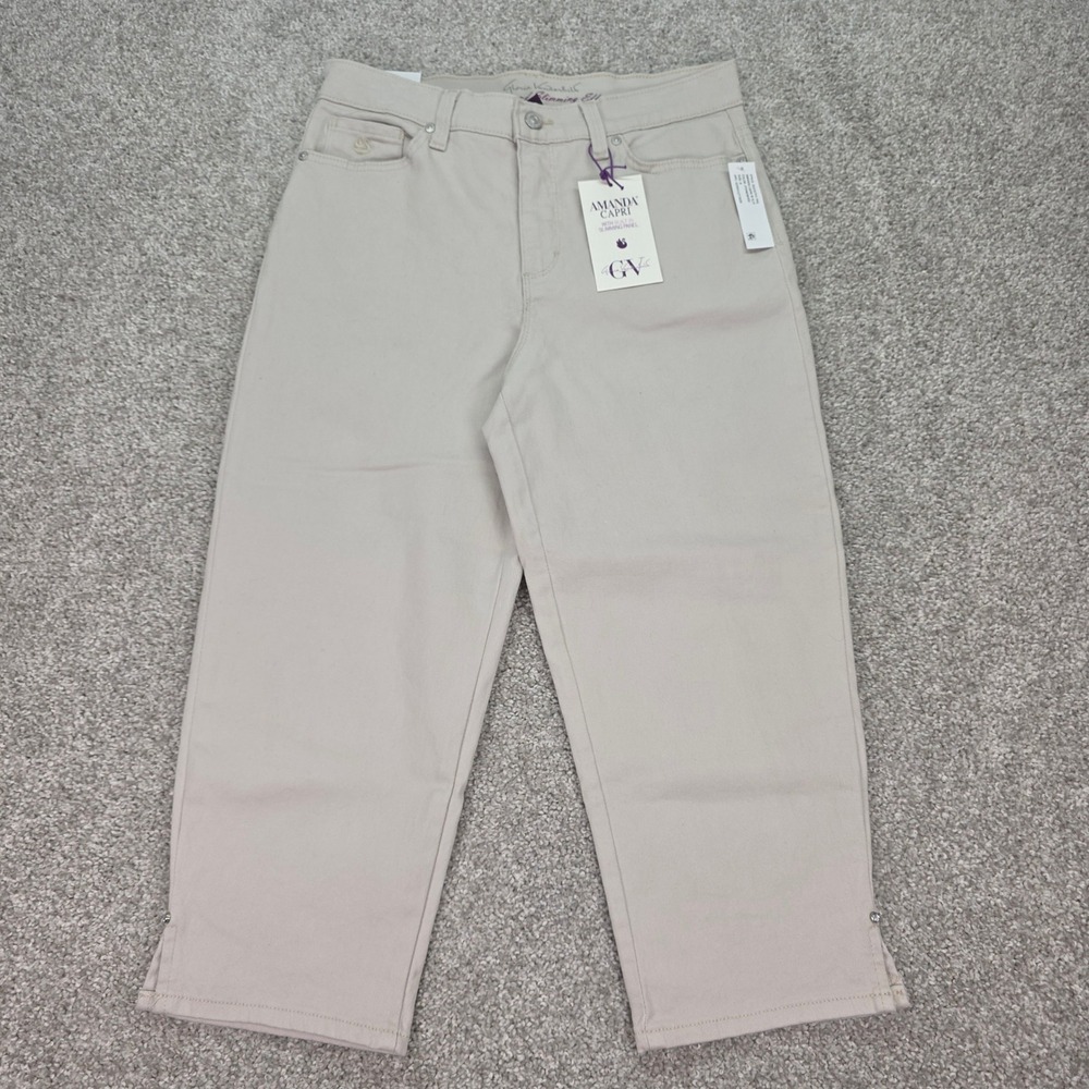 Gloria Vanderbilt Amanda Capri Jeans 8 Stonewood Beige Slimming Panel New